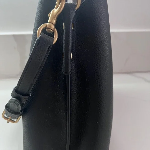 Coach Willow Shoulder Bag Black Pebble Leather Turnlock Matte Gold + Strap - Picture 4 of 16